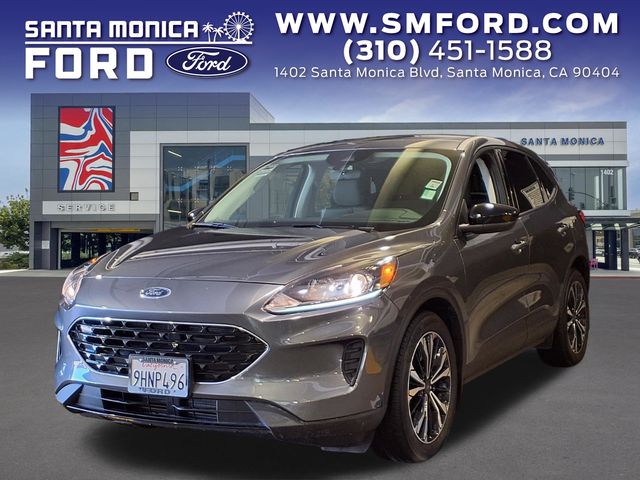 Carbonized Gray Metallic 2022 Ford Escape SUV / Crossover Front-Wheel Drive 8-Speed Automatic