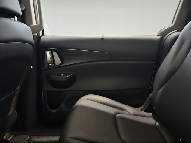 Used 2026 Kia Carnival Van