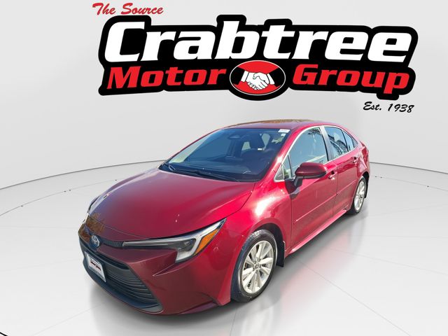 2025 Toyota Corolla LE Hybrid CVT's photo