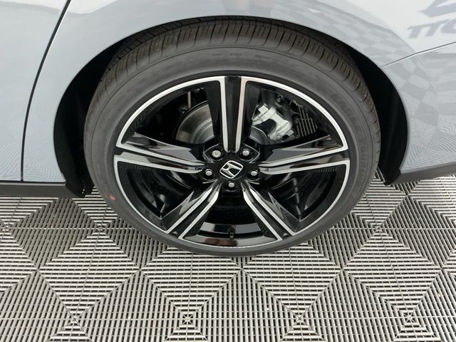 new 2026 Honda Accord Hybrid car, priced at $35,445