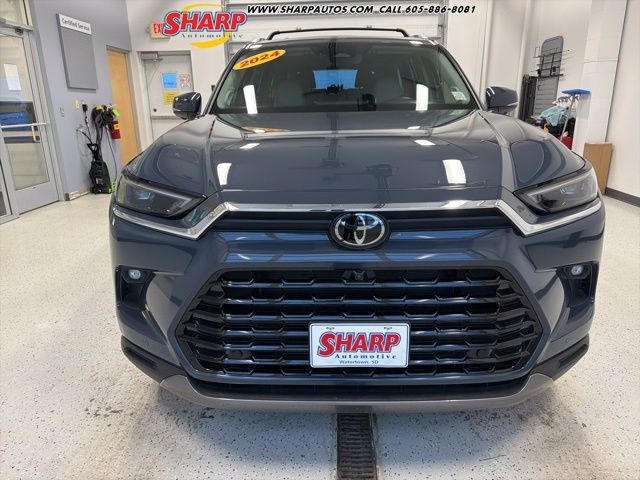 2024 Toyota Grand Highlander Limited AWD