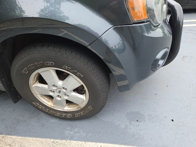 2009 Ford Escape XLT 4X4 SUV