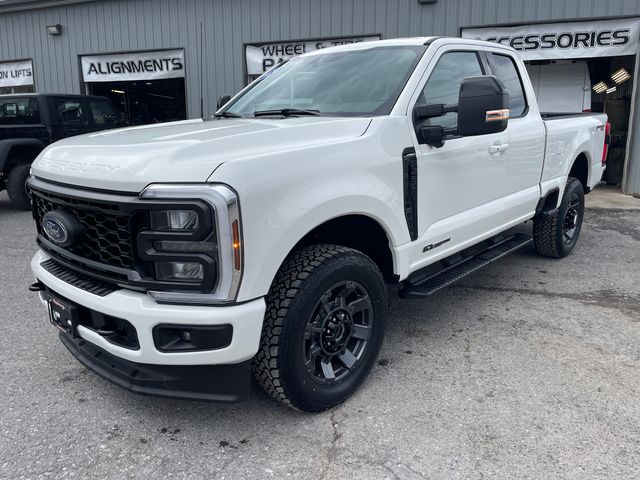 2024 Ford F-250SD Lariat - White Metallic exterior view 3