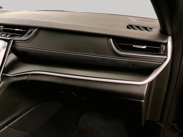 2025 Jeep Grand Cherokee Laredo X Gray at South Hills CDJR