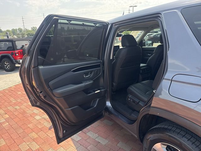 Used 2023 Honda Pilot SUV