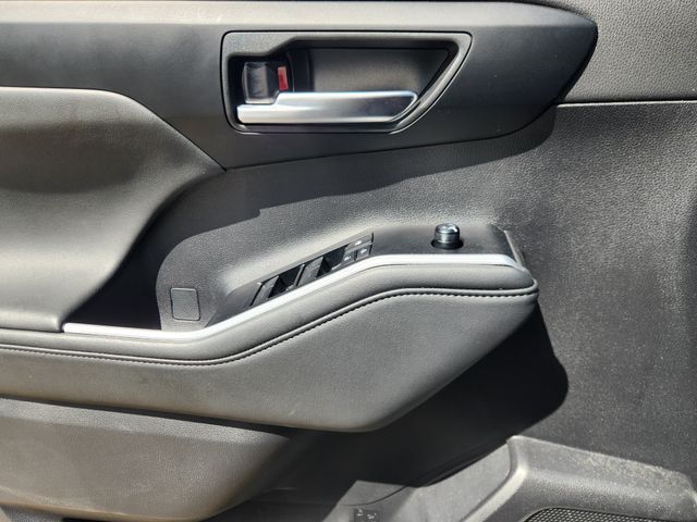 2026 Toyota Highlander XLE Beige at Don McGill Toyota