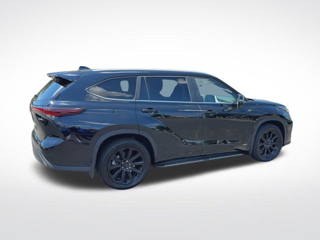 Used 2025 Toyota Highlander Hybrid SUV