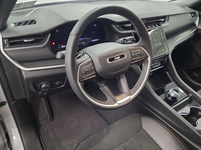 2024 – Jeep – Grand Cherokee