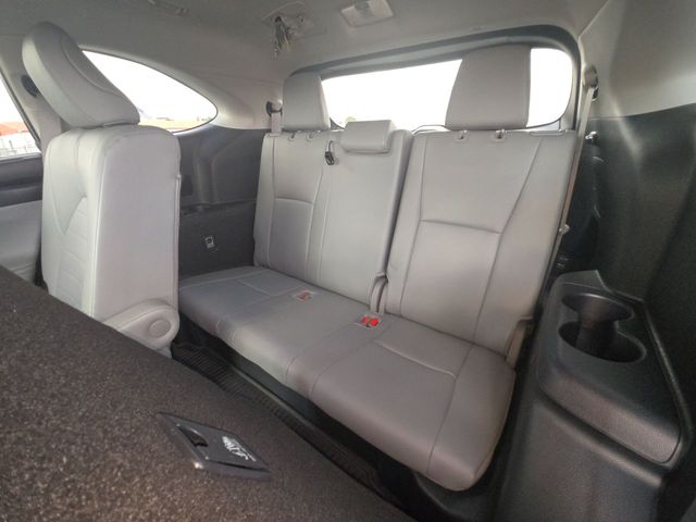 Used 2024 Toyota Highlander Hybrid SUV
