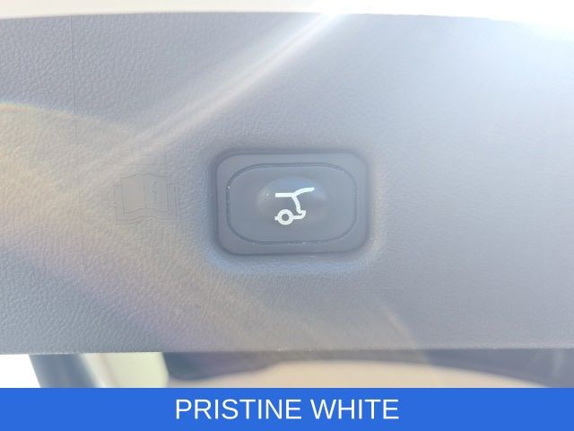 2022 Lincoln Nautilus Reserve White Metallic - Grieco Acura - Image 10