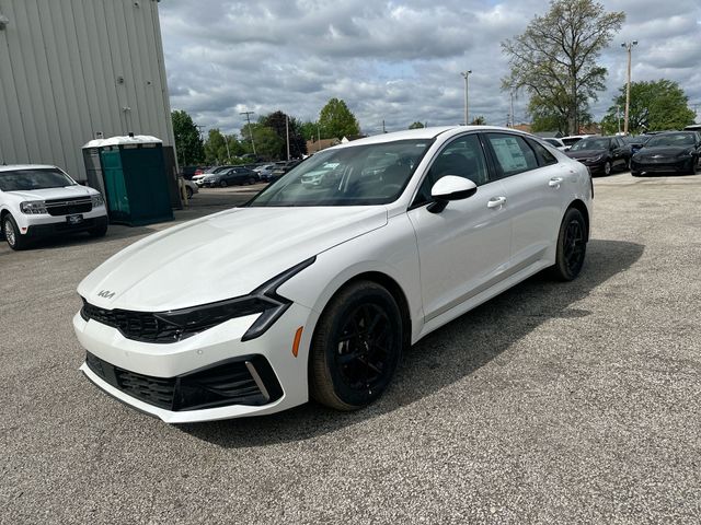 New 2026 White Kia LXS image 11
