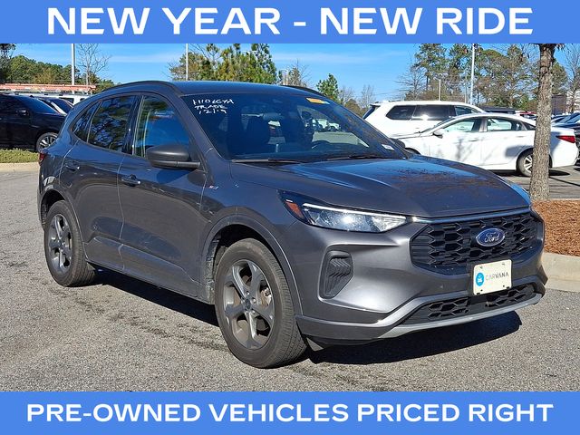 2023 Ford Escape Base's photo