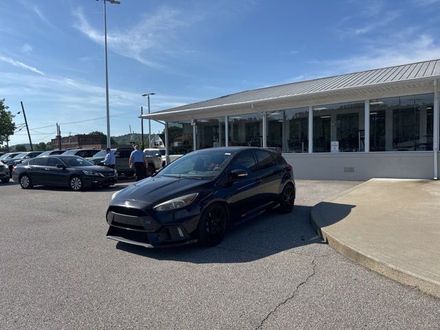 2017 Ford Focus RS photo