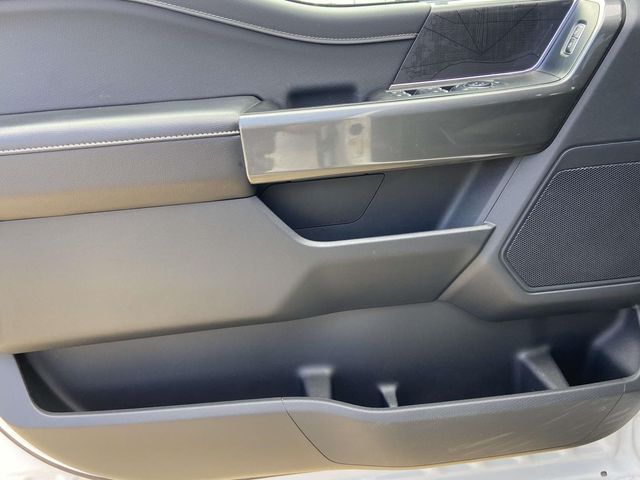 Used 2023 White Ford XLT image 11