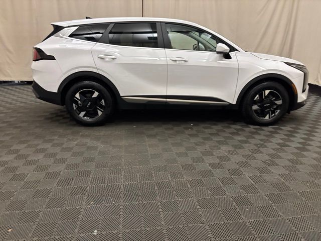 2026 Kia Sportage LX - Image 4