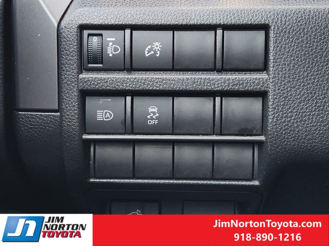 Used 2025 Toyota Tacoma Truck