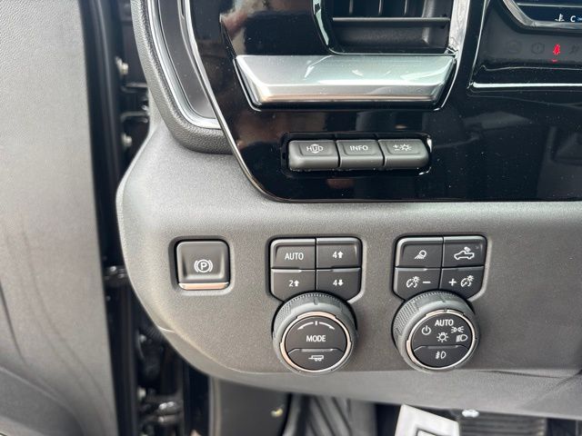 2025 Chevrolet Silverado 1500 LTZ - Photo 12