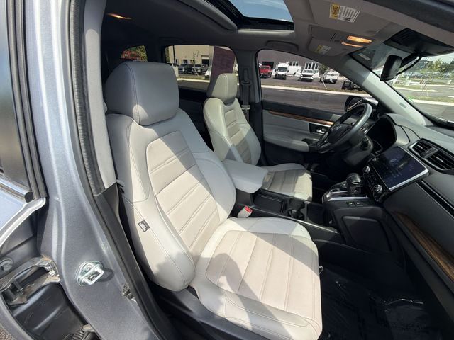 Used 2022 Silver Honda EX-L image 24