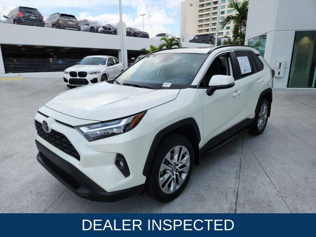 2022 Toyota RAV4 XLE Premium 15