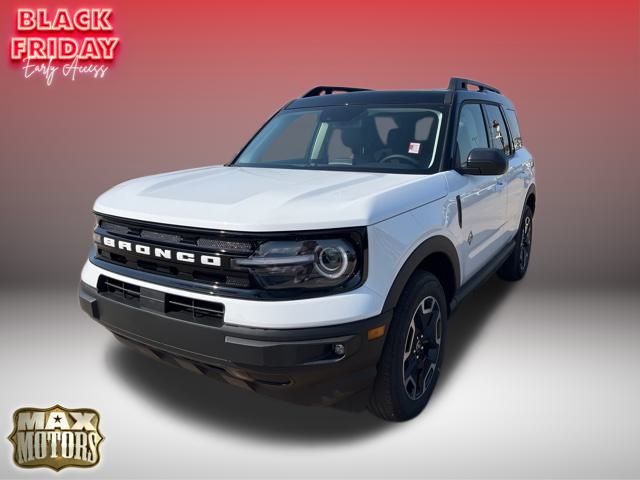 2024 Ford Bronco Sport Outer Banks 3