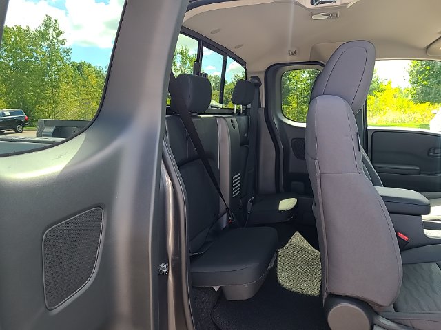 New 2027 Nissan Frontier Truck