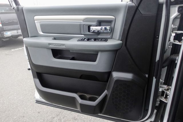 used 2019 Ram 1500 Classic car, priced at $24,448