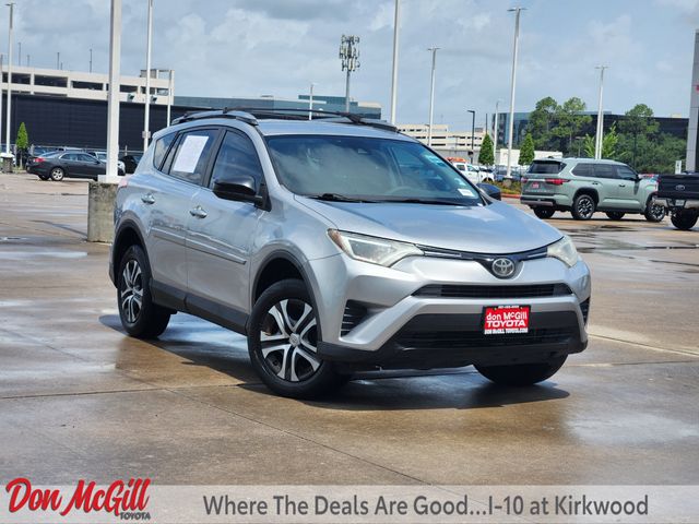 Silver Sky Metallic 2017 Toyota RAV4 SUV / Crossover Front-Wheel Drive 6-Speed Automatic