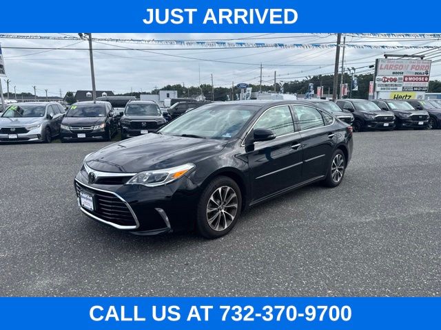 Black 2018 Toyota Avalon Sedan Front-Wheel Drive 6-Speed Automatic