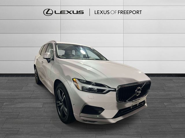 Crystal White 2018 Volvo XC60 T6 Momentum AWD SUV / Crossover All-Wheel Drive Automatic