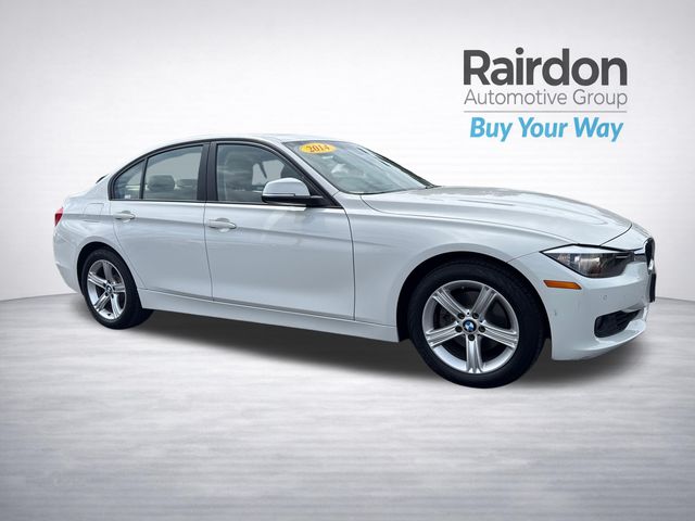 Alpine White 2014 BMW 3 Series Sedan All-Wheel Drive 8-Speed Automatic