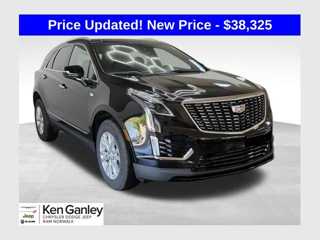 Stellar Black Metallic 2025 Cadillac XT5 SUV / Crossover Front-Wheel Drive 9-Speed Automatic