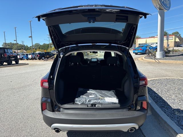 New 2026 Black Ford Active image 28