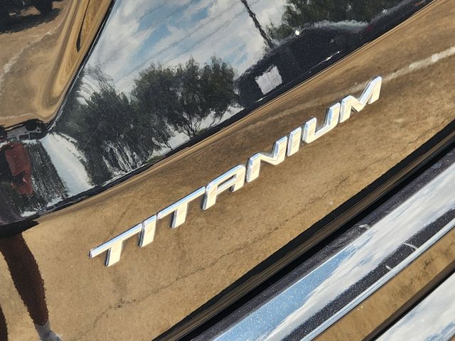 2022 Ford Edge Titanium Black at Cook Ford