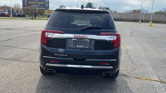 2022 GMC Acadia Denali 7