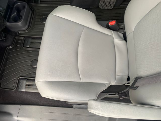 Used 2024 Toyota Sienna Van