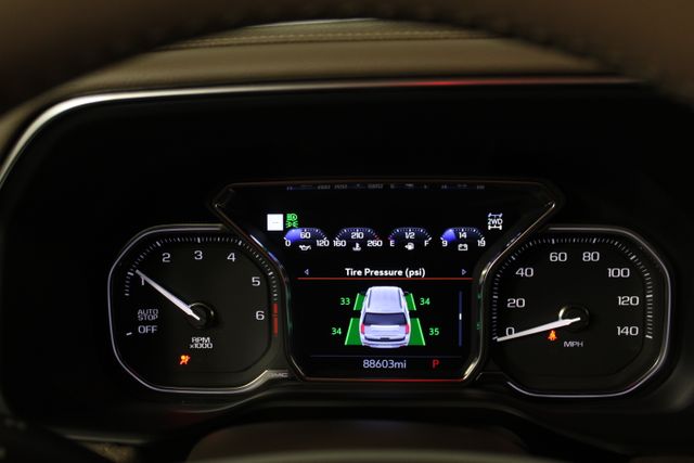 2021 GMC Yukon Denali photo
