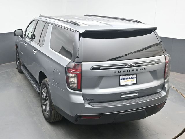 Used 2023 Gray Chevrolet Z71 image 42