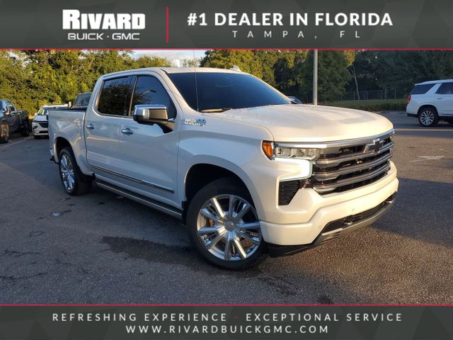 2022 Chevrolet Silverado 1500 High Country Crew Cab 4WD