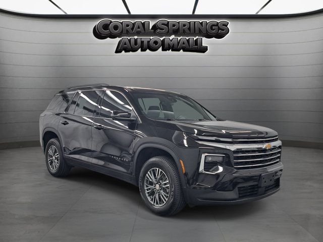 2024 Chevrolet Traverse LT