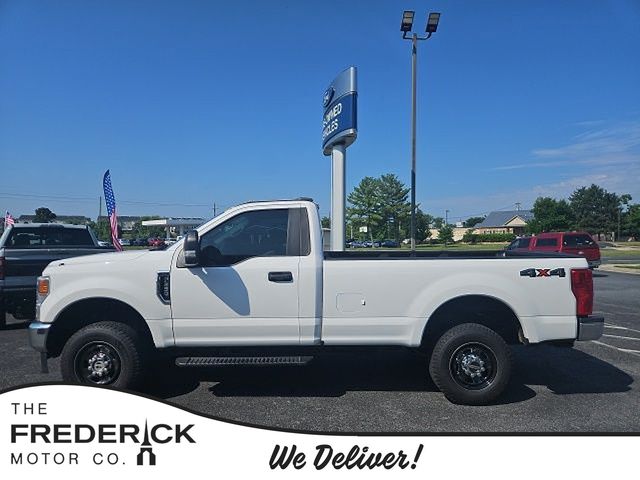 Oxford White 2020 Ford F-250 Super Duty Pickup Truck Four-Wheel Drive 6-Speed Automatic