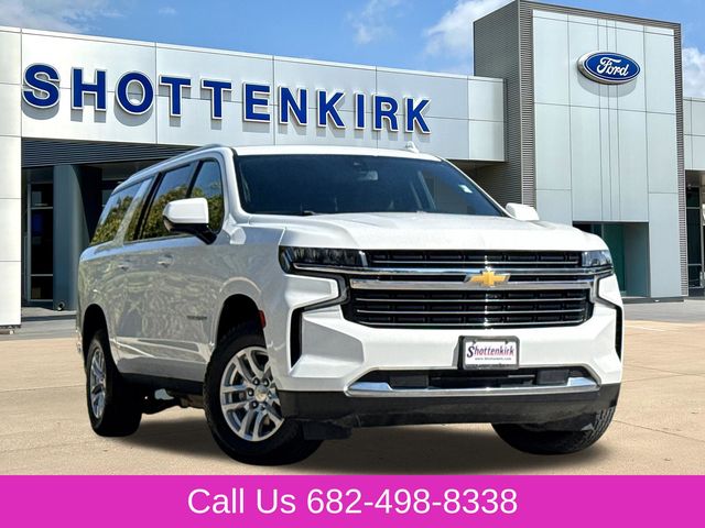 Summit White 2021 Chevrolet Suburban SUV / Crossover 4X2 