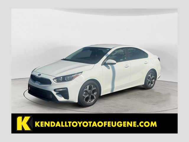 Clear White 2019 Kia Forte Sedan Front-Wheel Drive Continuously Variable Transmission