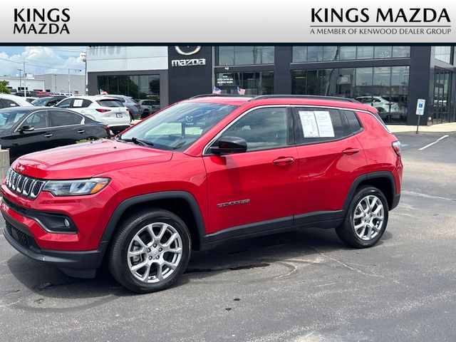 Redline Pearlcoat 2023 Jeep Compass SUV / Crossover Four-Wheel Drive 8-Speed Automatic