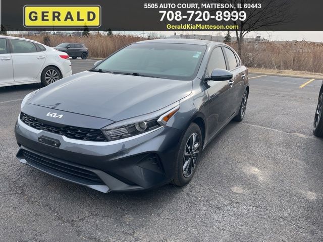 2024 Kia Forte LXS FWD