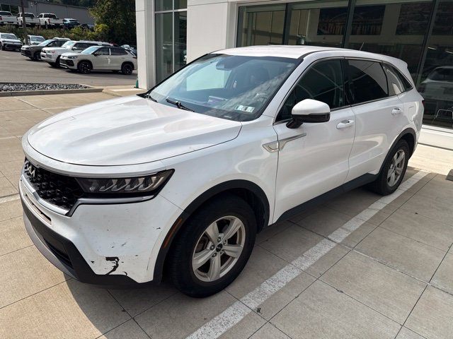 2022 Kia Sorento LX White at South Hills Kia