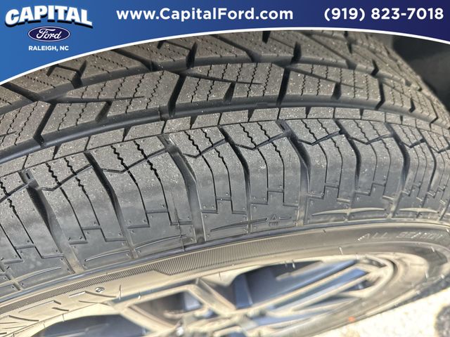 Used 2025  Toyota Limited image 14