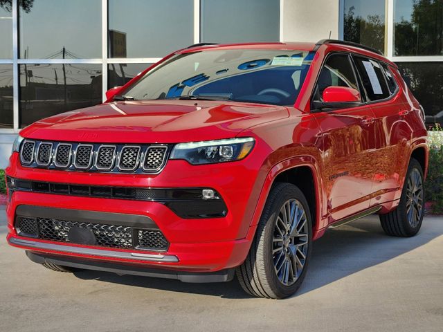 2023 Jeep Compass Limited 3