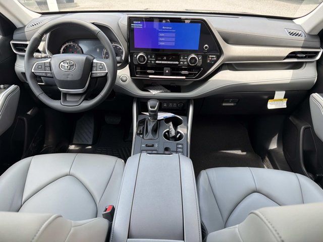 New 2026 Toyota Highlander SUV