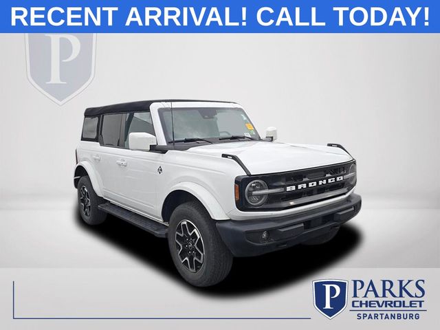 2024 Ford Bronco Outer Banks 4-Door 4WD