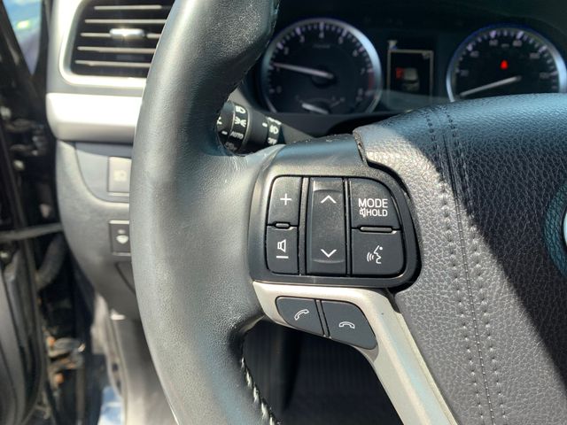 Used 2019 Toyota Highlander SUV